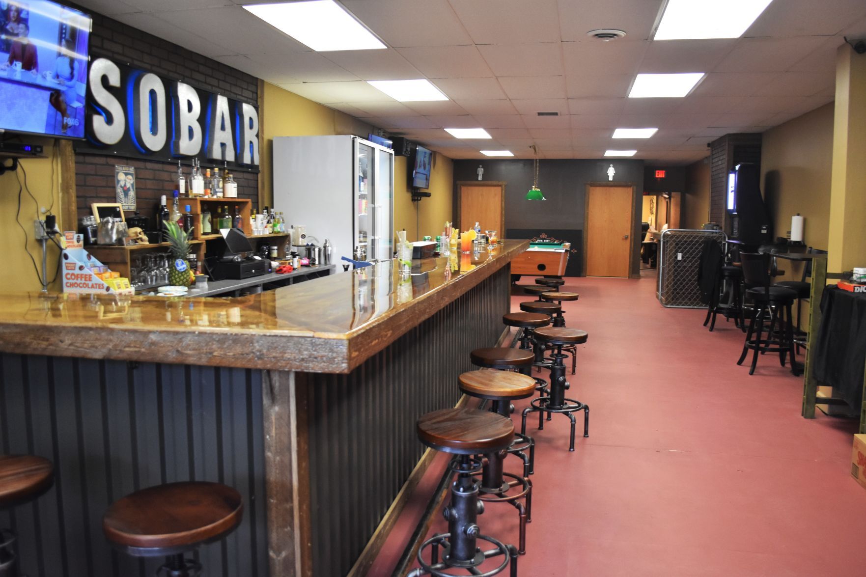 Inmoxicated bar